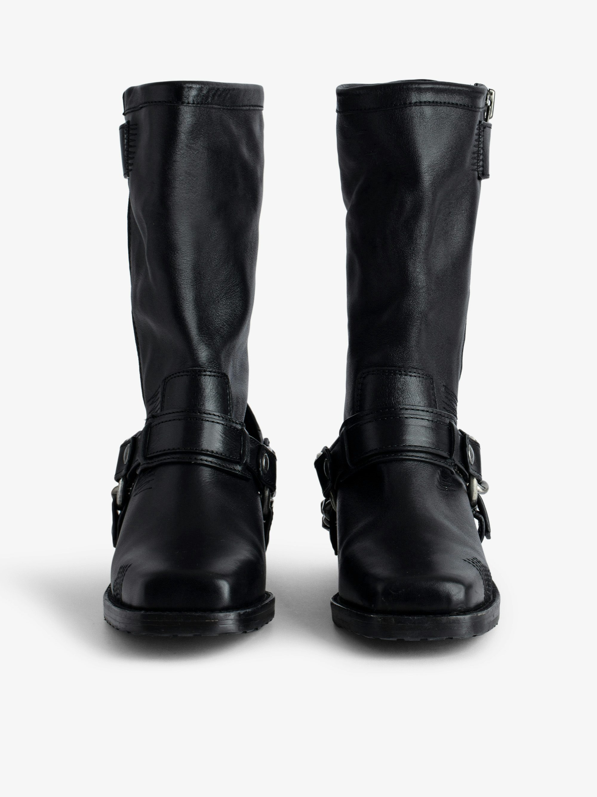 Igata Ankle Boots - Black vegetable-tanned long ankle boots with metal chains.